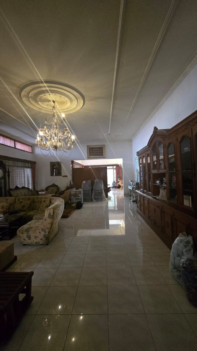 Rumah Kayu Jati Strategis di Kerten Laweyan Solo - Foto 5