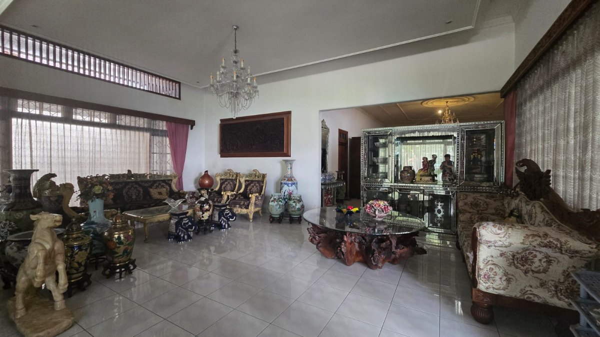 Rumah Kayu Jati Strategis di Kerten Laweyan Solo - Foto 12