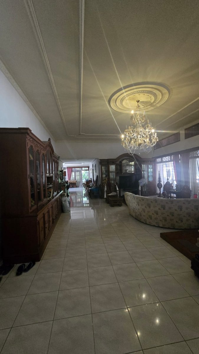 Rumah Kayu Jati Strategis di Kerten Laweyan Solo - Foto 14
