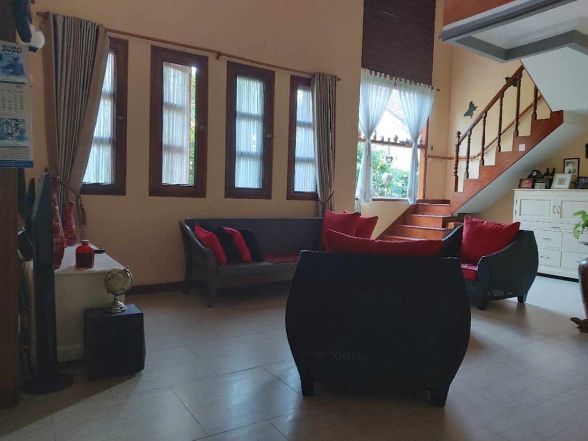 Rumah Mewah Anti Gempa di Colomadu Solo - Foto 4