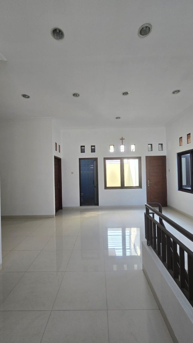 Rumah Minimalis di Perumahan Fajar Indah Solo