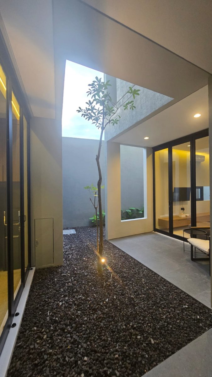 Rumah Baru Minimalis Full Furnished dekat Pakuwon Mall Solo Baru - Foto 3