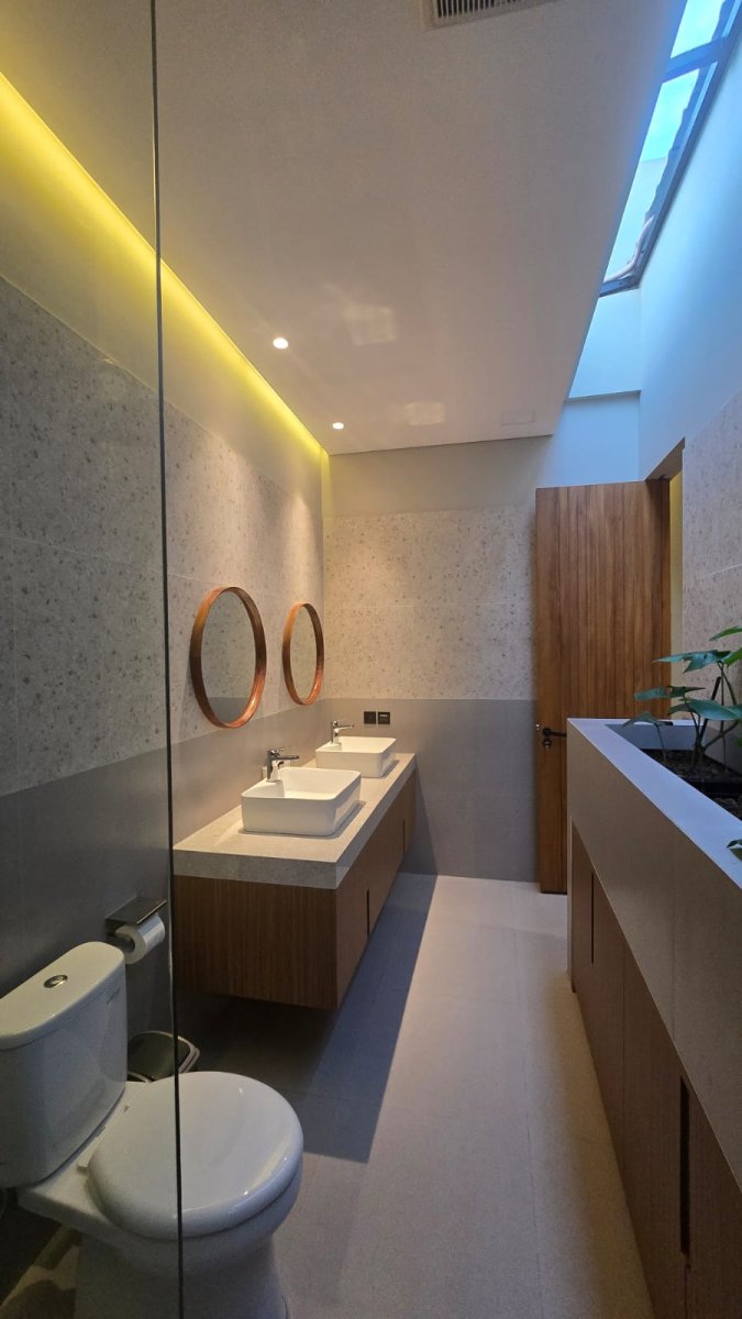 Rumah Baru Minimalis Full Furnished dekat Pakuwon Mall Solo Baru - Foto 7