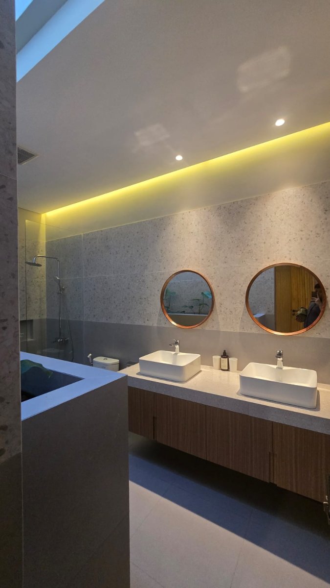 Rumah Baru Minimalis Full Furnished dekat Pakuwon Mall Solo Baru - Foto 10