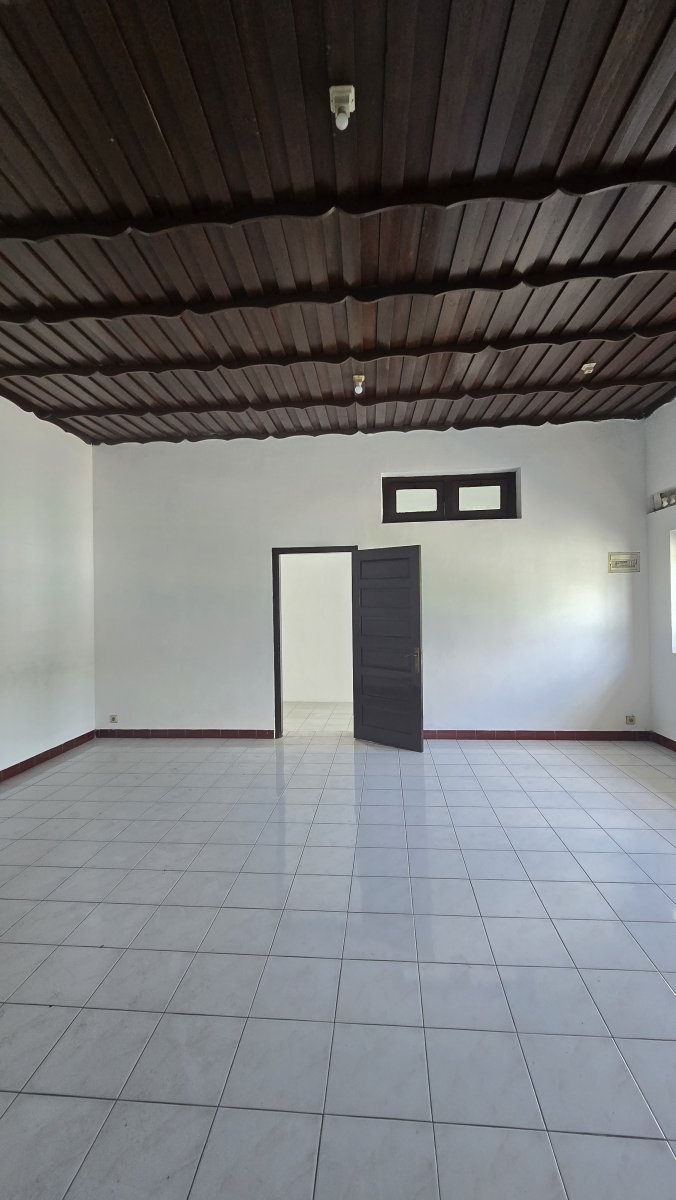 Rumah Strategis Jalan Kebangkitan Nasional Penumping Laweyan Solo - Foto 14