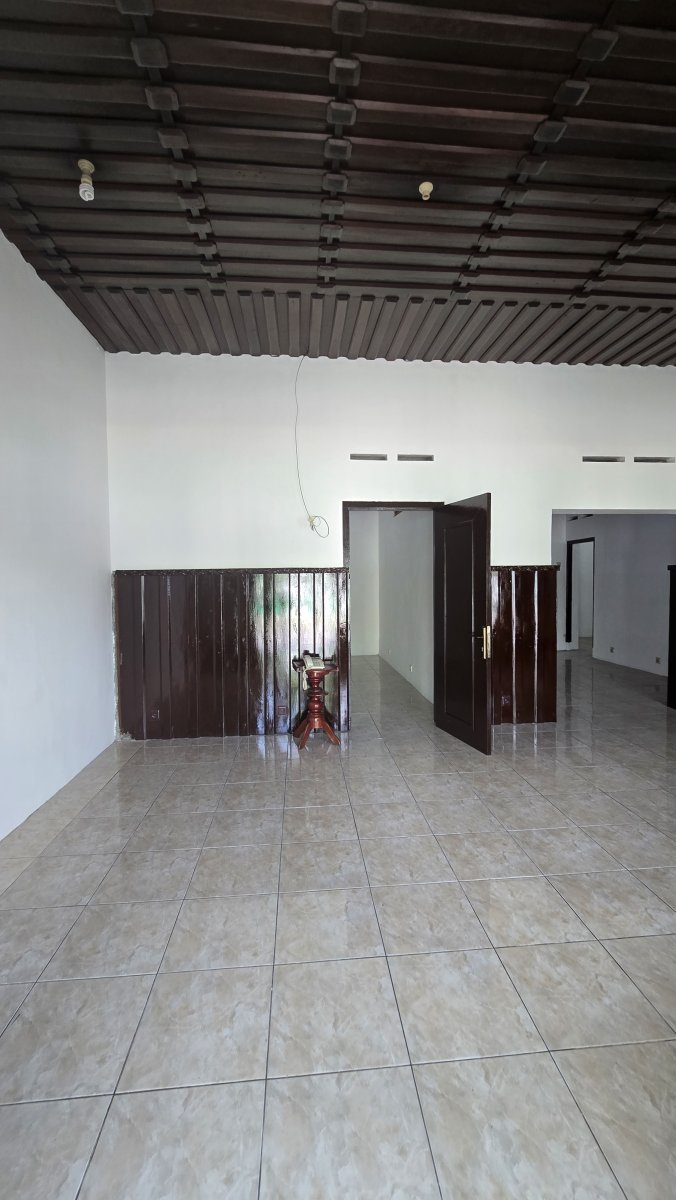 Rumah Strategis Jalan Kebangkitan Nasional Penumping Laweyan Solo - Foto 15