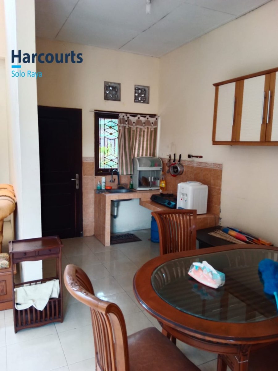 Rumah Siap Huni Full Furnish di Cluster di Colomadu, Solo. - Foto 3