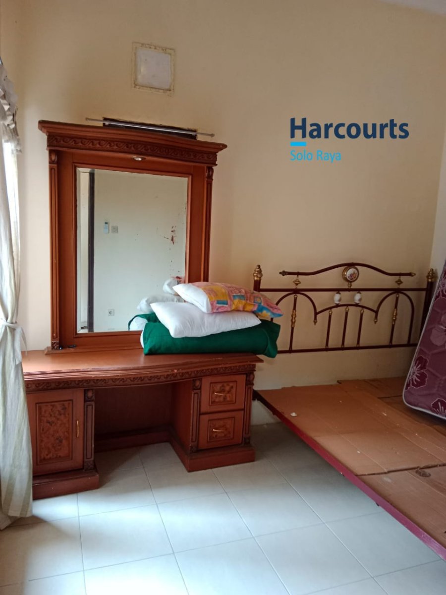 Rumah Siap Huni Full Furnish di Cluster di Colomadu, Solo. - Foto 5