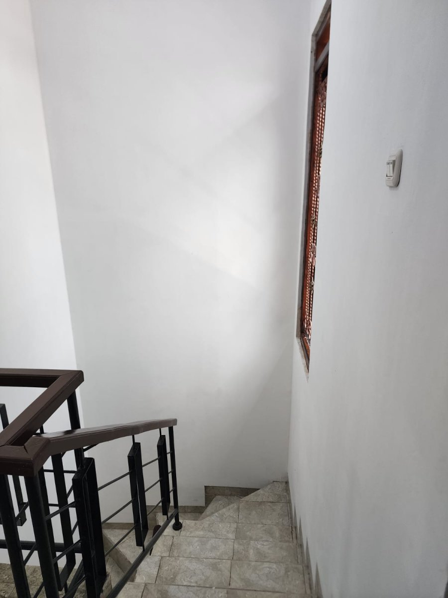 Rumah bagus siap huni Perumahan di Colomadu, Solo - Foto 2