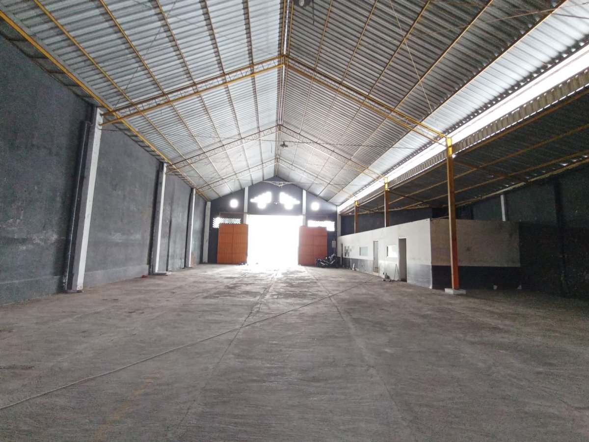 Gudang Strategis Siap Pakai Dekat Jl. Slamet Riyadi, Kleco - Foto 4