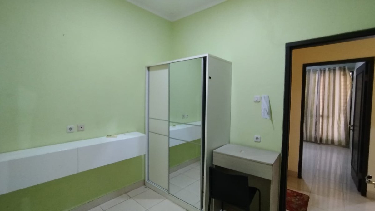 Disewa Rumah Semi Furnished 1 Lantai di Fortune Spring Graha Raya - Foto 10
