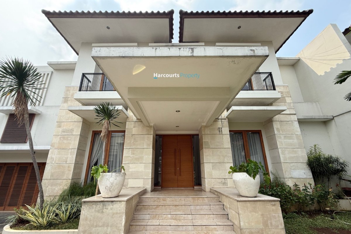 Disewakan Rumah Modern 2 Lantai Area Jl. Kemang Barat - Foto 2