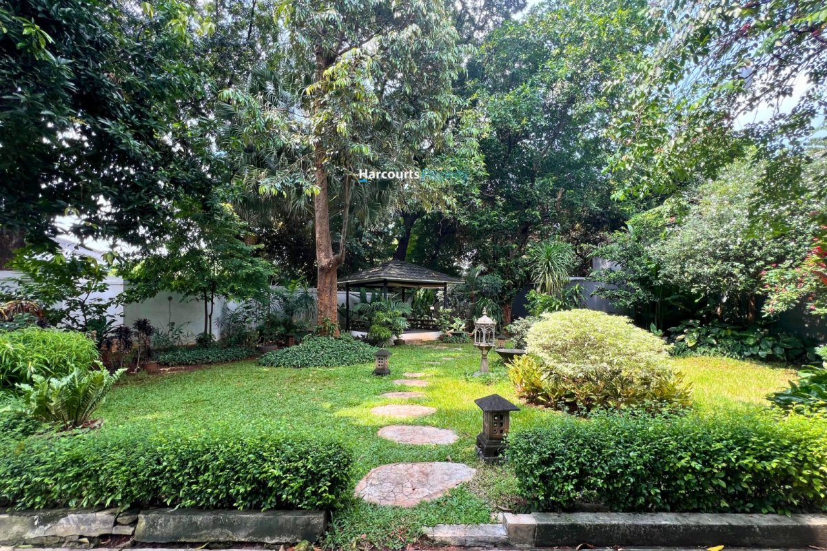 Dijual Mini Building Klasik Cocok Untuk Kantor atau Usaha Area Jl. Prapanca Kebayoran Baru - Foto 6