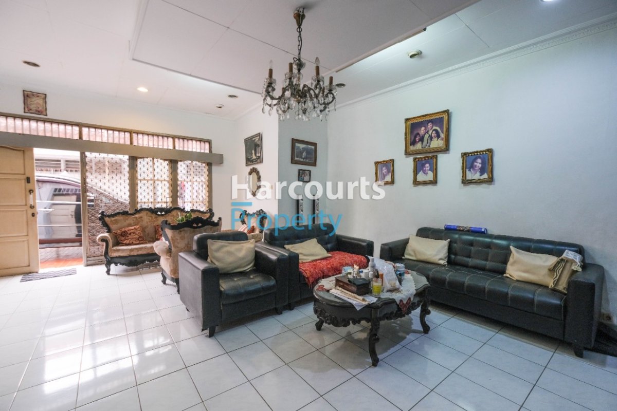 Dijual Rumah Hunian Nyaman dan Strategis Area Menteng - Foto 3