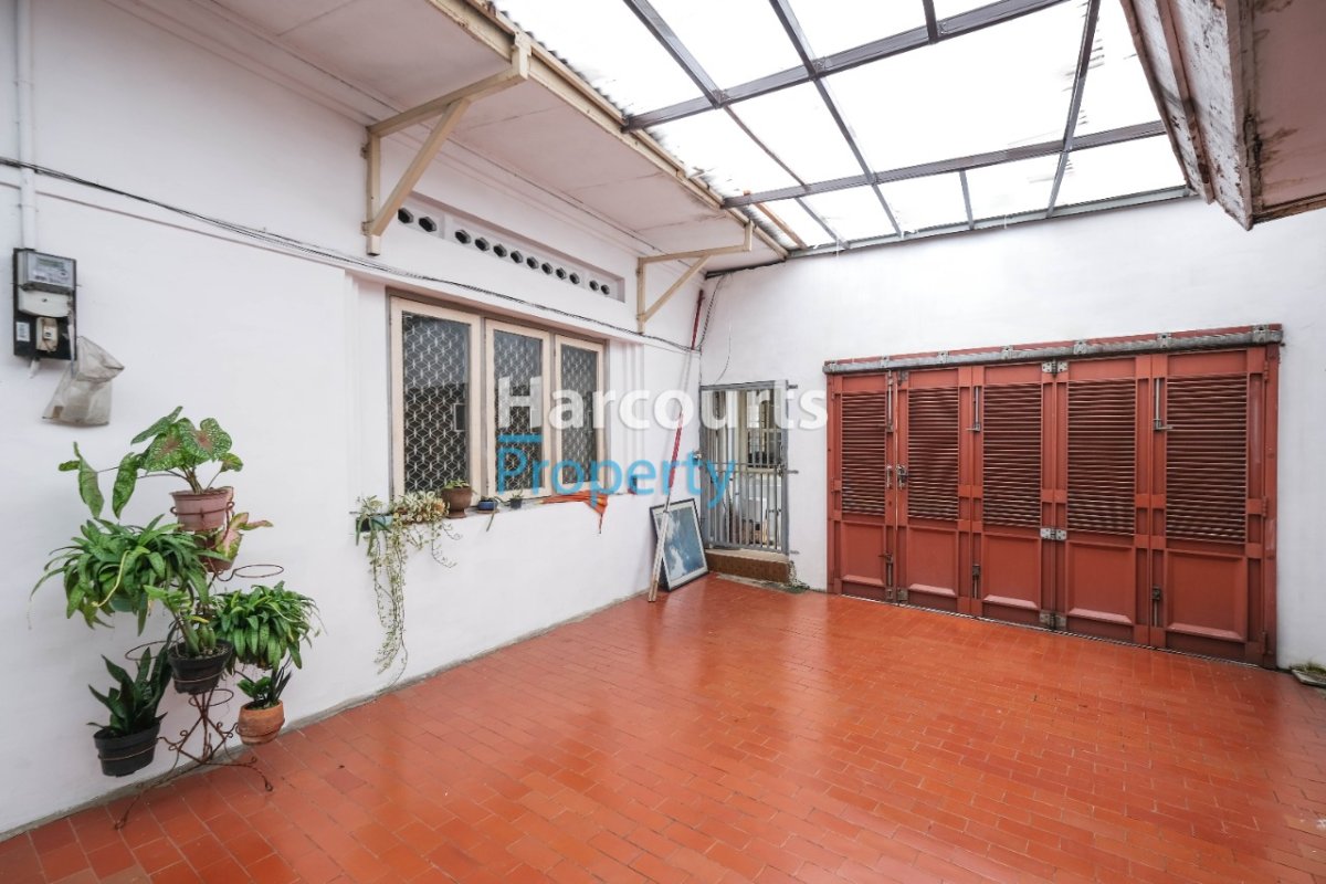 Dijual Rumah Hunian Nyaman dan Strategis Area Menteng - Foto 4