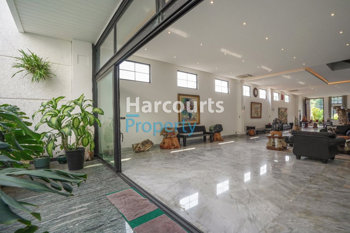 Dijual Rumah Mewah Privet Lift dan Roftop Lokasi Strategis di Menteng Area - Foto 11