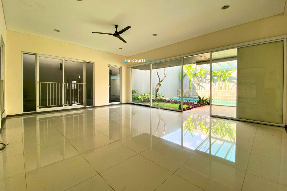 Disewakan Rumah Modern Minimalis Area Jl. Ciawi Kebayoran Baru - Foto 3