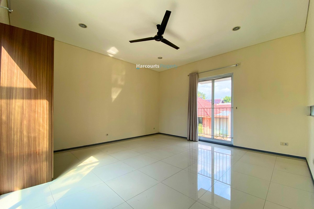 Disewakan Rumah Modern Minimalis Area Jl. Ciawi Kebayoran Baru - Foto 4