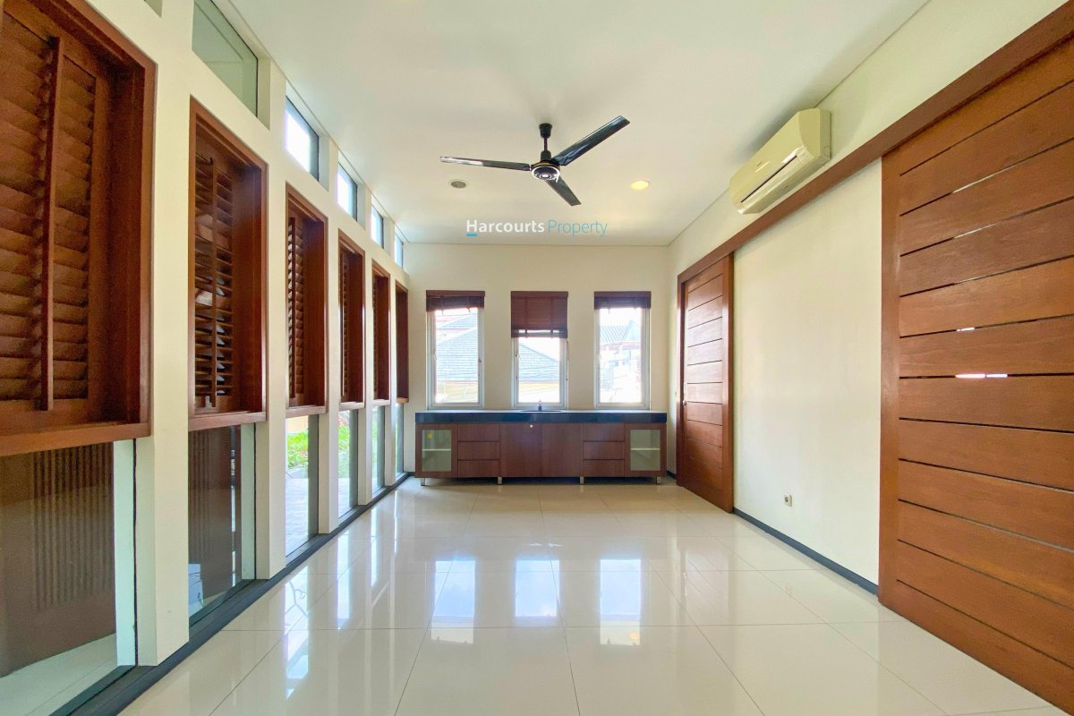 Disewakan Rumah Modern Minimalis Area Jl. Ciawi Kebayoran Baru - Foto 5