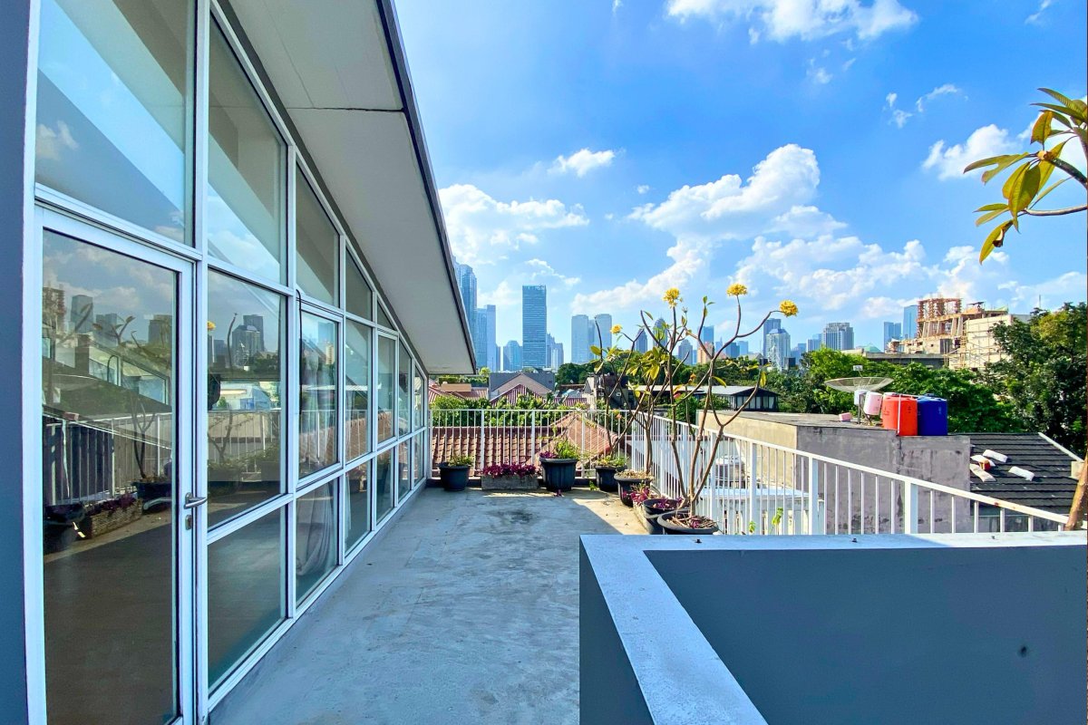 Disewakan Rumah Modern Minimalis Area Jl. Ciawi Kebayoran Baru - Foto 9