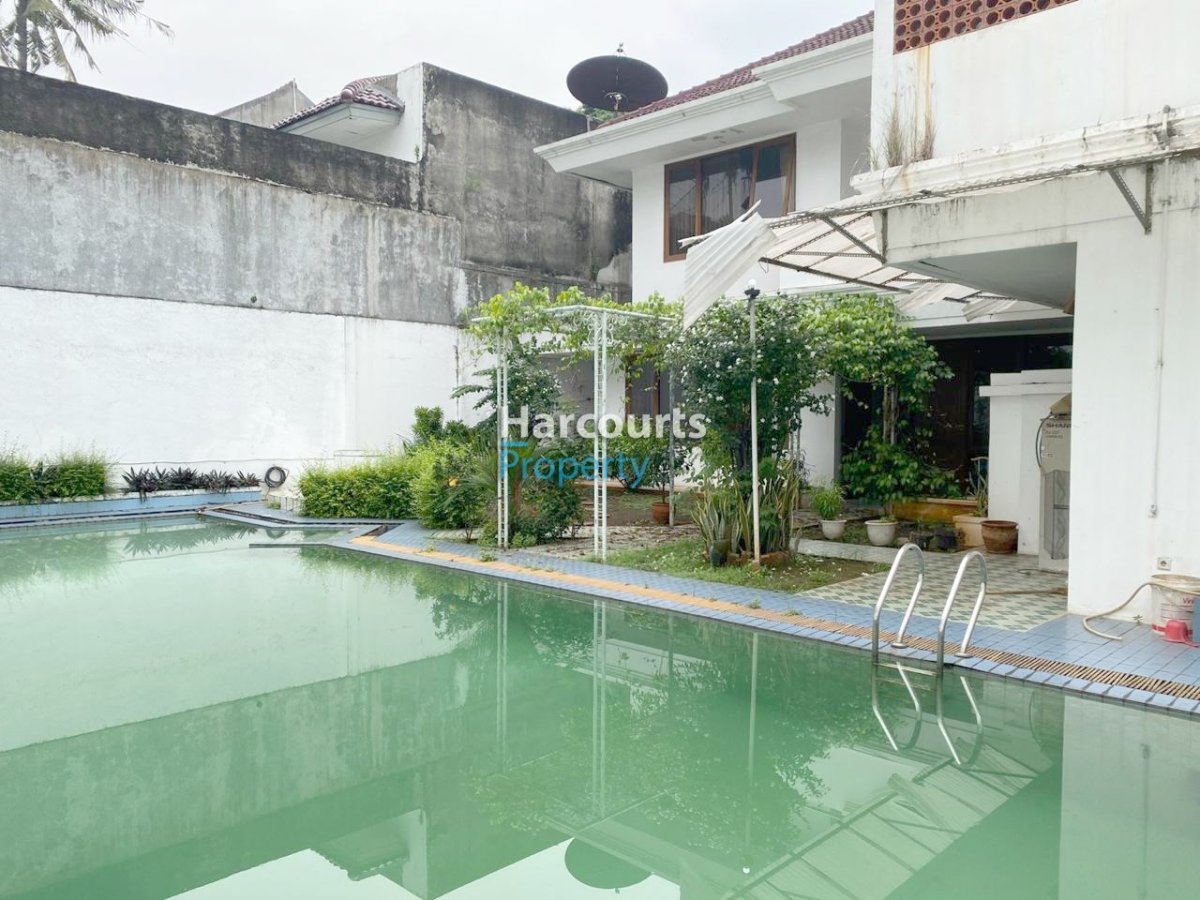 Dijual dan Disewakan Rumah Lama Jl. Surabaya, Menteng - Foto 2