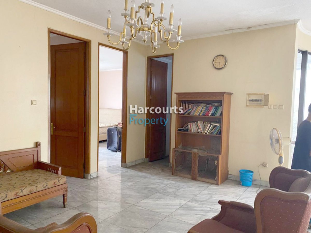 Dijual dan Disewakan Rumah Lama Jl. Surabaya, Menteng - Foto 5