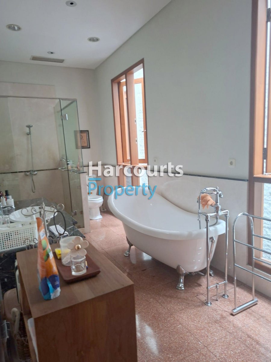 Dijual Rumah Hunian Bagus dan Terawat Di Jl. Tanjung, Menteng - Foto 4