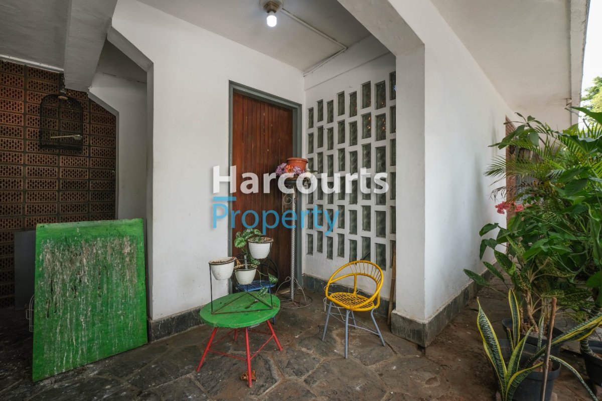 Dijual Rumah Hoek Golongan C Luas Area Menteng - Foto 6