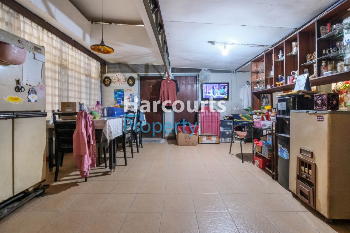 Dijual Rumah Hoek Golongan C Luas Area Menteng - Foto 9