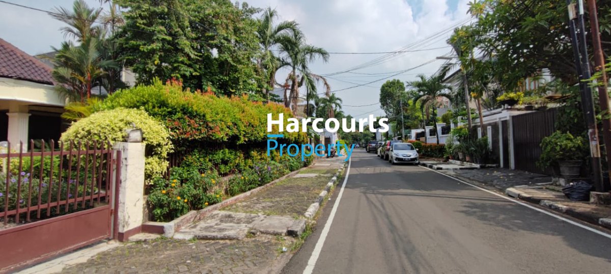 Dijual Rumah Lama Hitung Tanah Area Menteng - Foto 3