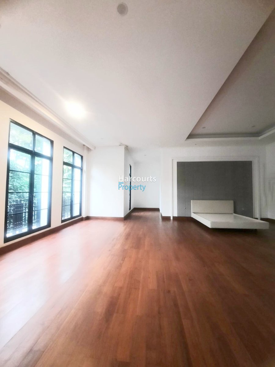 Dijual Turun Harga Rumah Mewah Siap Huni di Kawasan Elit Area Dekat Senopati - Foto 7
