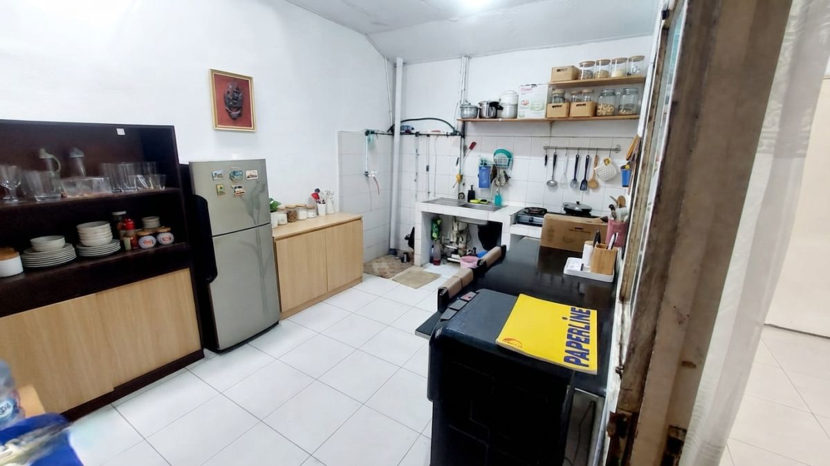 Dijual Rumah Luas 208 m² di Joglo, Jakarta Barat - Foto 7