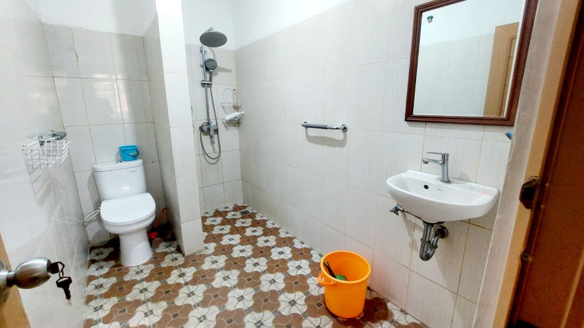 Dijual Rumah Luas 208 m² di Joglo, Jakarta Barat - Foto 8