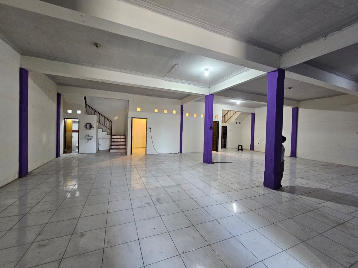 Disewakan ruko 2 lantaiJl. A Yani Ngemplak - Foto 3