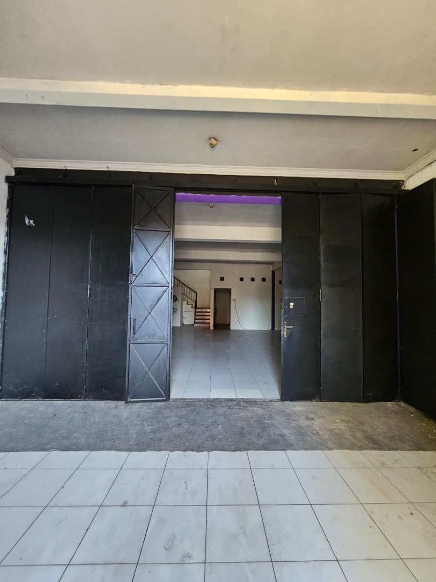 Disewakan ruko 2 lantaiJl. A Yani Ngemplak - Foto 7