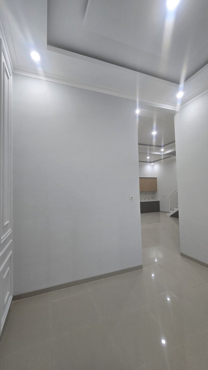 Rumah Baru Minimalis 2 Lantai di Perumahan Colomadu Solo - Foto 6