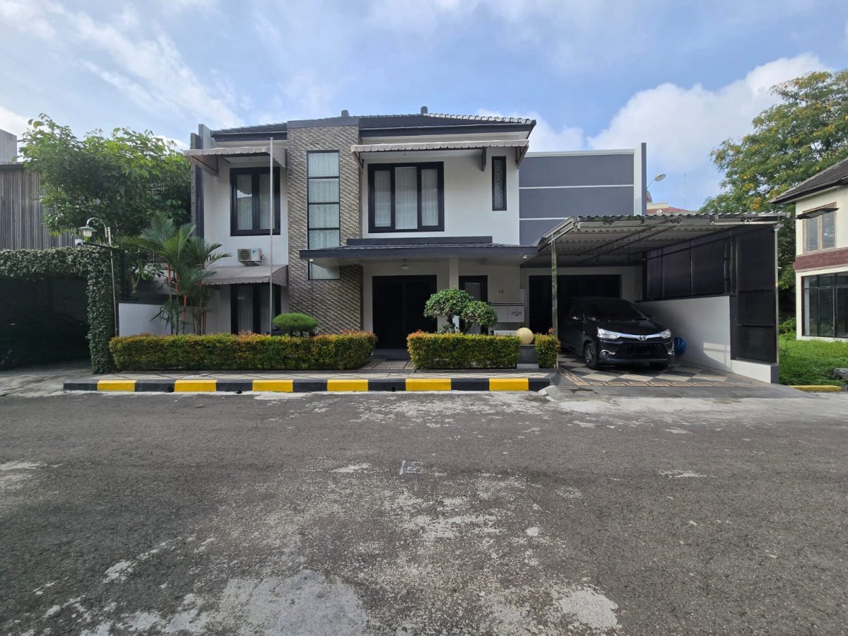 Rumah Mewah Di Cluster Paling Elite Colomadu Solo - Foto 2