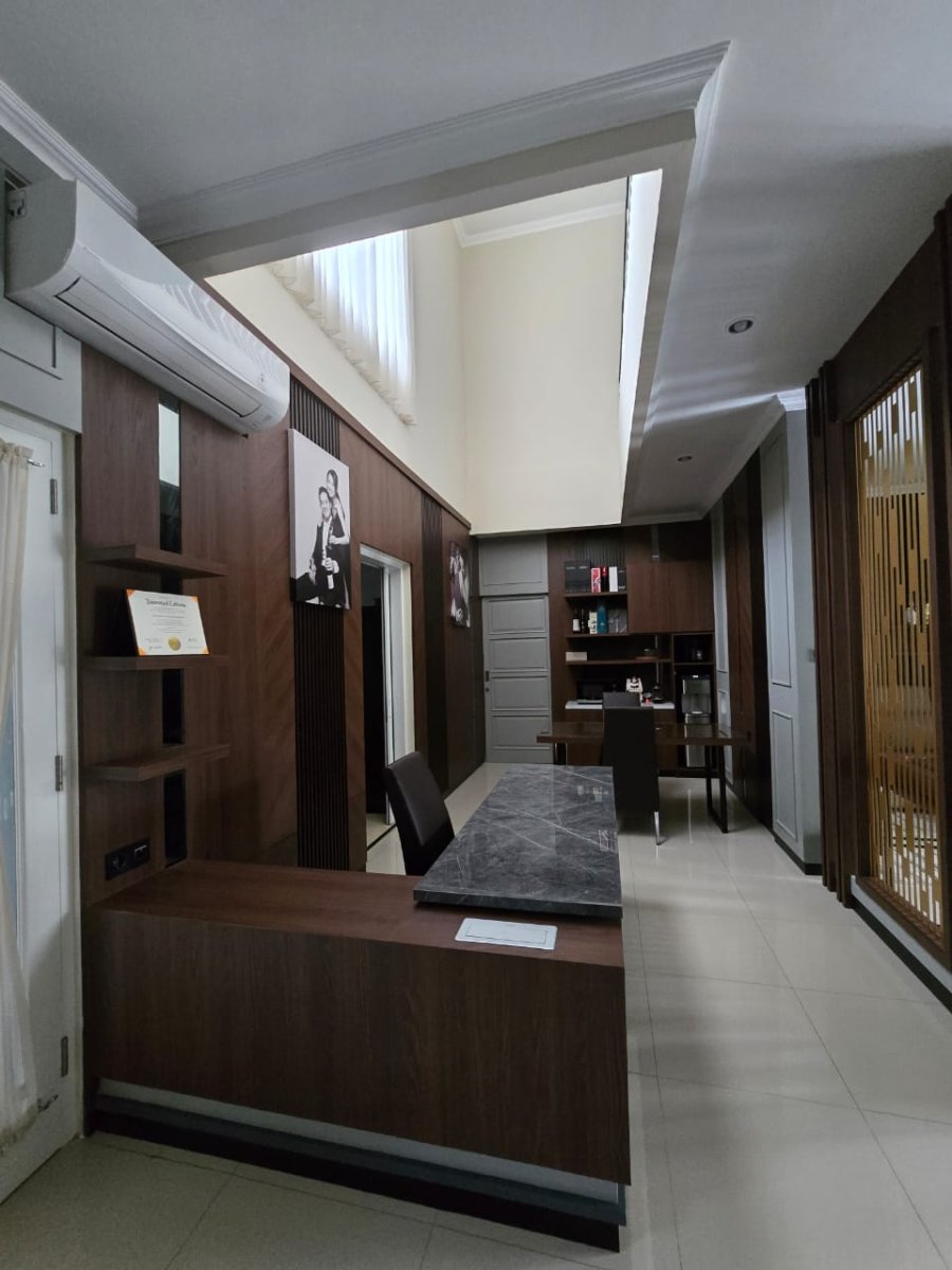 Rumah Mewah Di Cluster Paling Elite Colomadu Solo - Foto 6