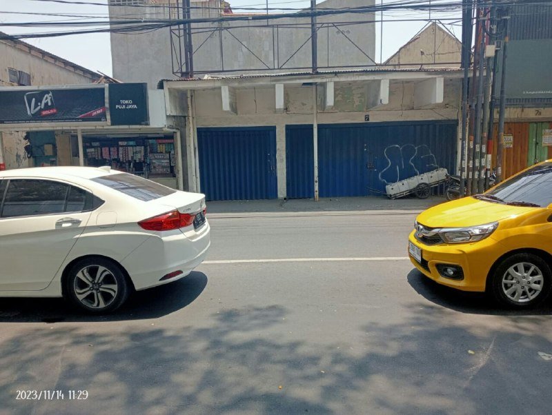 Disewakan Ruko Strategis Lokasi Jalan Raya Rungkut Kidul Industri Surabaya - Foto 2