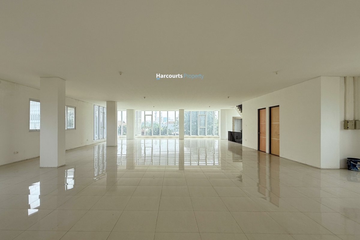 Brand New Office Building Area Pramuka Raya - Foto 9