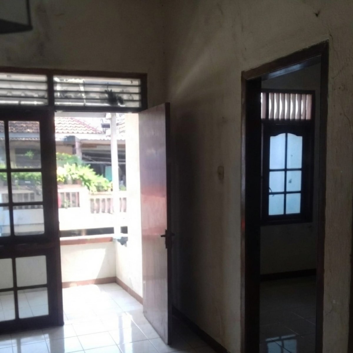 Dijual Cepat Rumah 2 Lantai di Ciledug Indah 2, Tangerang - Foto 6