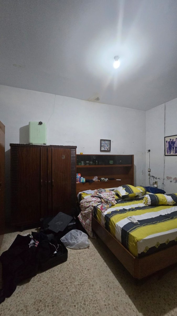 Rumah dan Ruang Usaha atau Toko Strategis Dekat Pasar Gede & Widuran - Foto 13