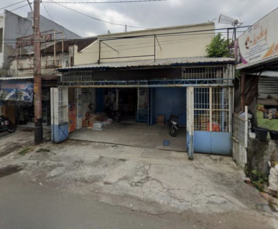 Rumah dan Ruang Usaha atau Toko Strategis Dekat Pasar Gede & Widuran - Foto 14
