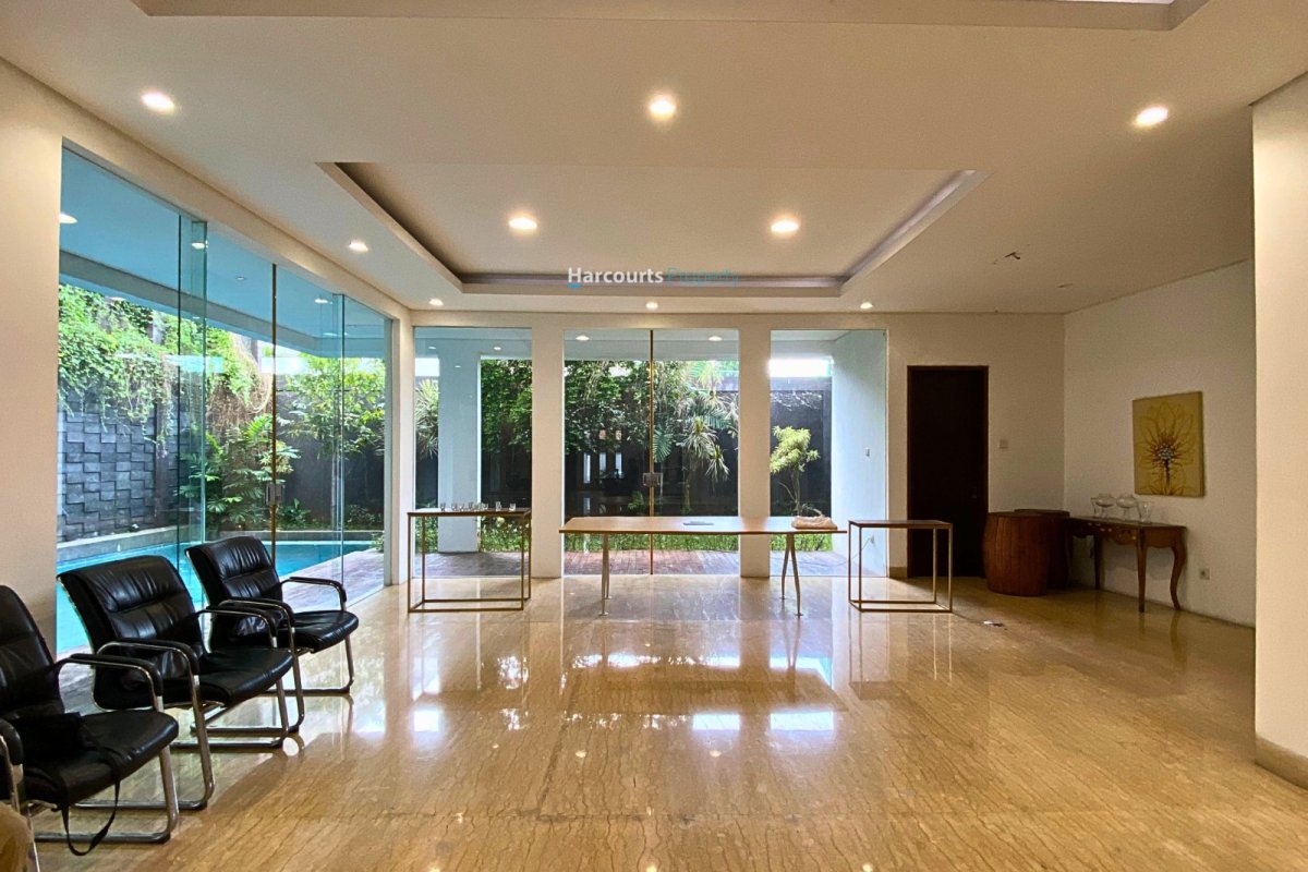 Dijual Rumah Modern Tropical Area Kemang - Foto 7
