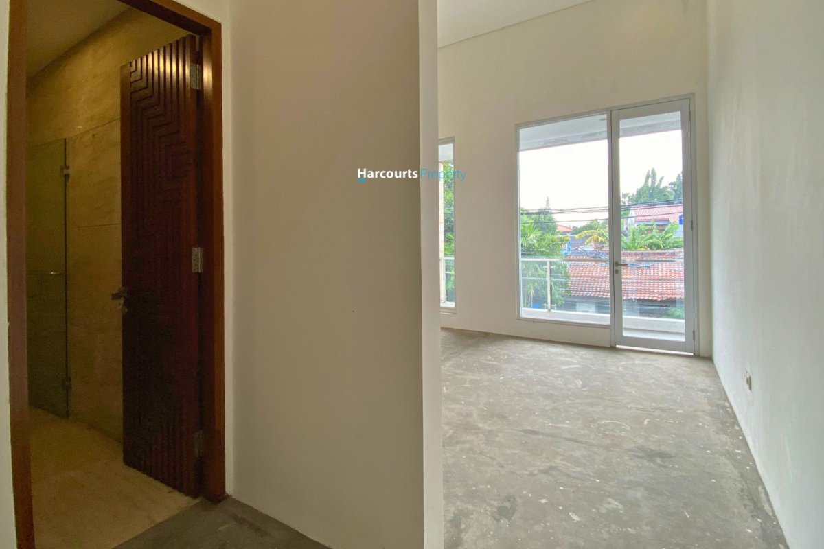 Dijual Rumah Modern Tropical Area Kemang - Foto 11