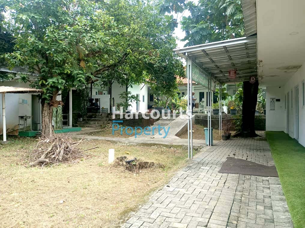 Disewakan Tempat Usaha Strategis ex Klinik Area Kemang - Foto 3