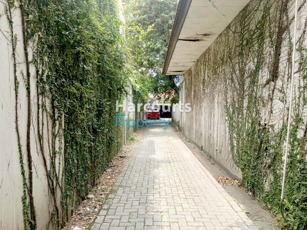 Disewakan Tempat Usaha Strategis ex Klinik Area Kemang - Foto 4