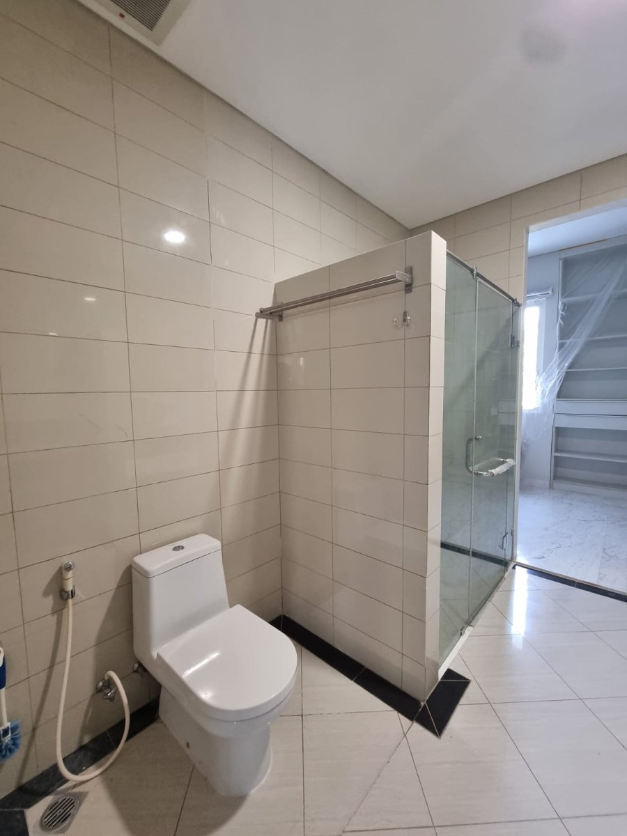 Disewakan 1 Unit Rumah Rapih, Nyaman, View Bagus Di Sherwood Garden Residence, Kelapa Gading - Jakarta Utara - Foto 8