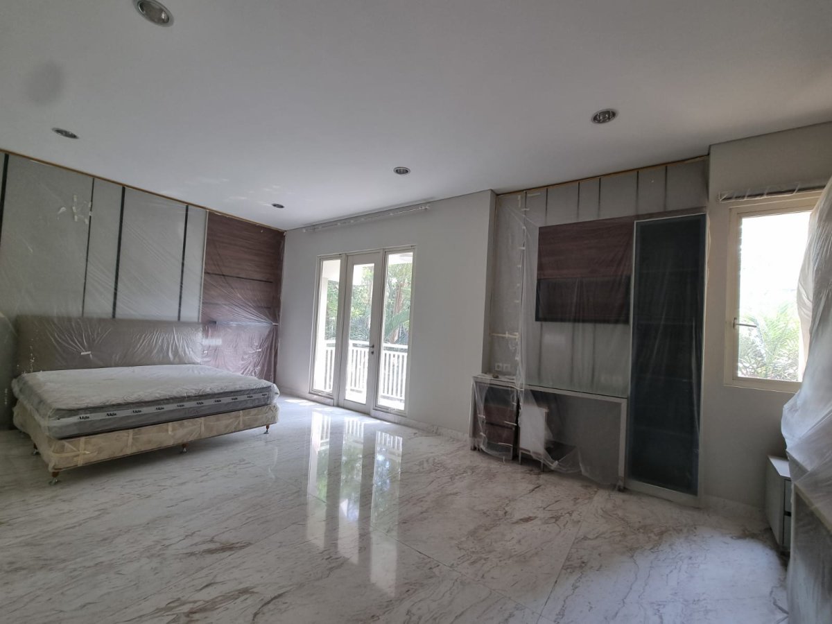 Disewakan 1 Unit Rumah Rapih, Nyaman, View Bagus Di Sherwood Garden Residence, Kelapa Gading - Jakarta Utara - Foto 9