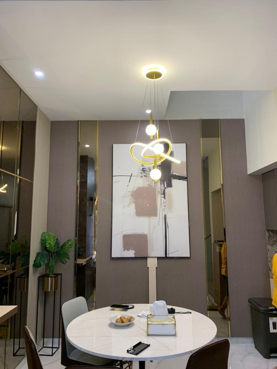 Rumah mewah dan nyaman lengkap desain interior premium di gentan solo - Foto 14
